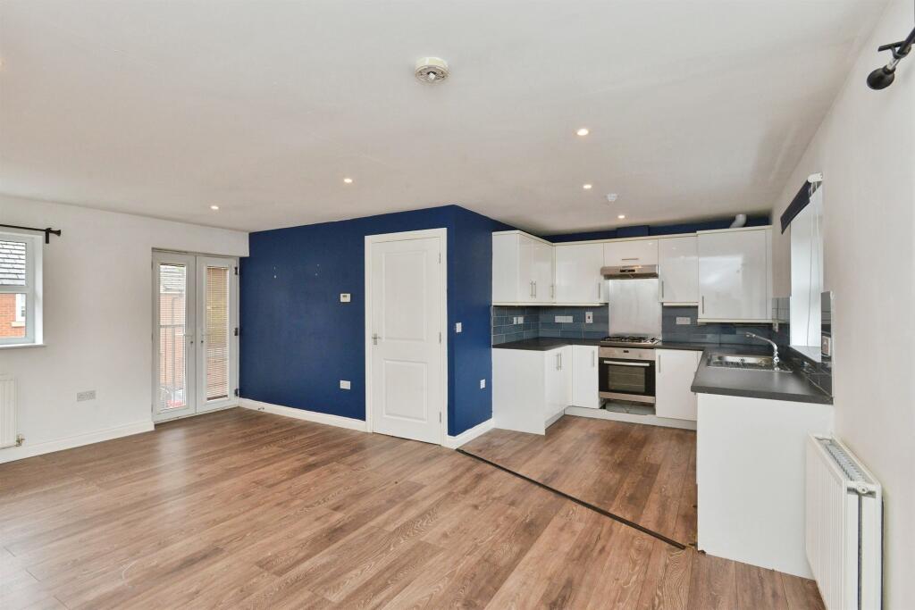 House in Milton Keynes - View 5
