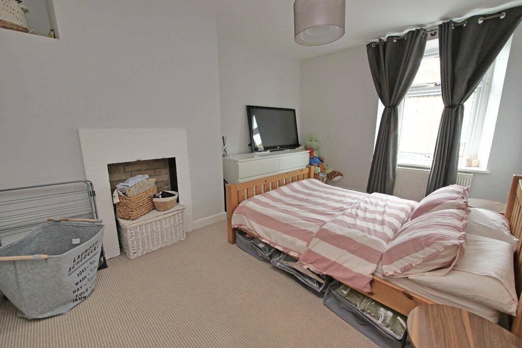 7 Chapel Street, Carleton, BD23 3HE - View 5