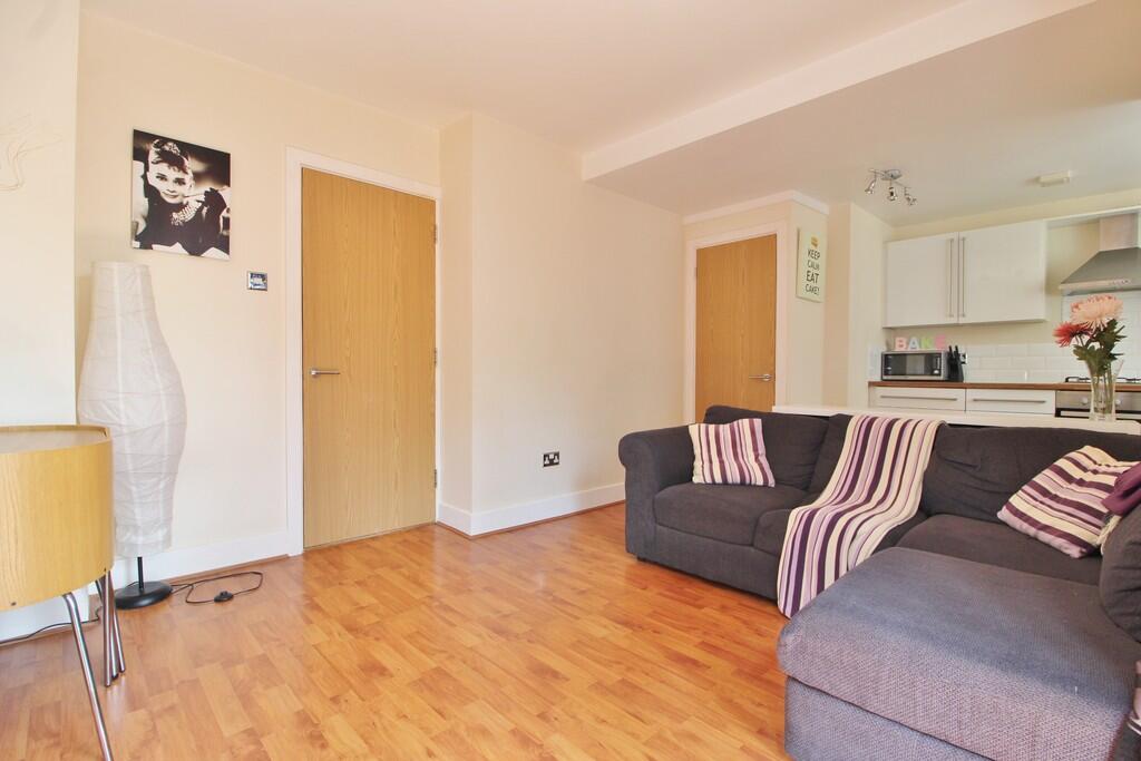 Merton Road, Southsea photo 3