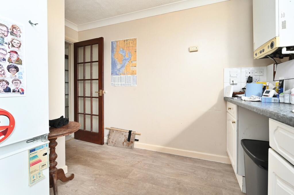 Dolphin Mews, Shoreham, West Sussex, BN43 photo 3