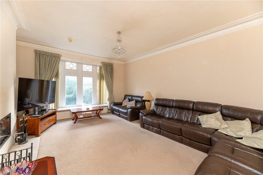 Additional image 17 of Park Grove, Bradford, West Yorkshire, BD9