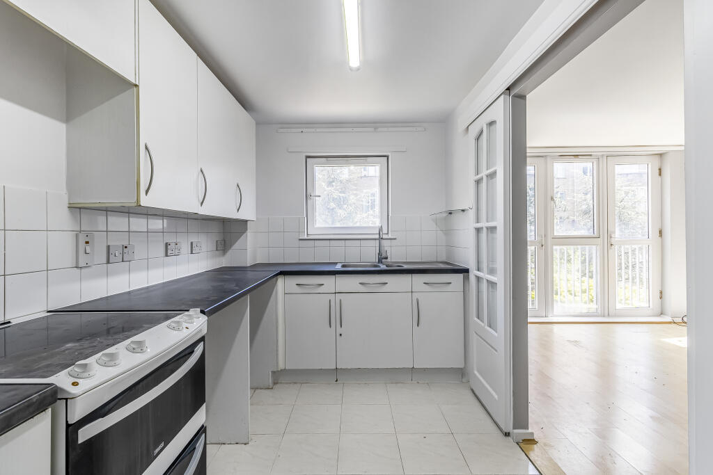 Apartment in London - View 4