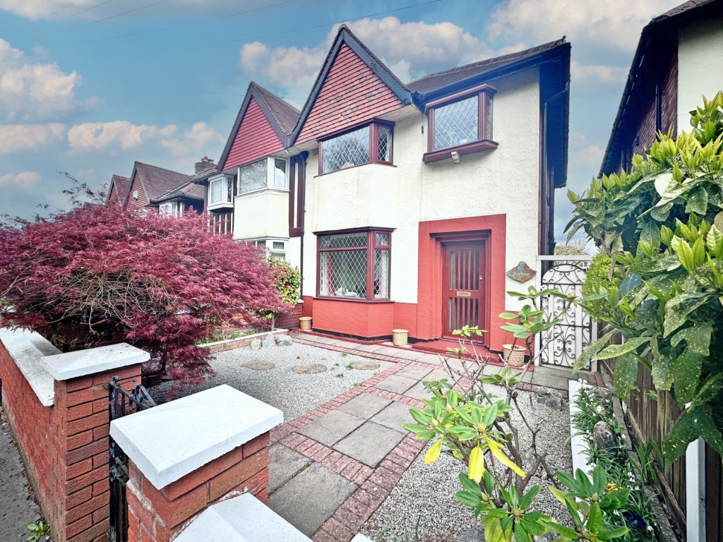 Main image of property: Victoria Road, TIPTON, DY4 8SW
