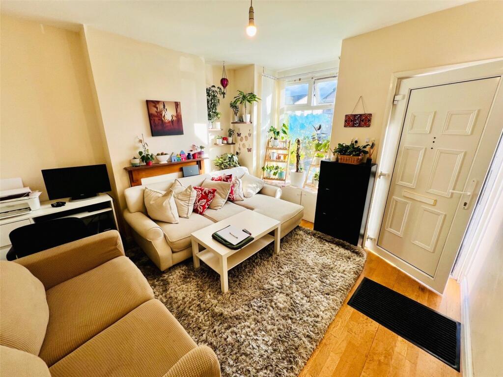 House in Birmingham, Acocks Green - View 2