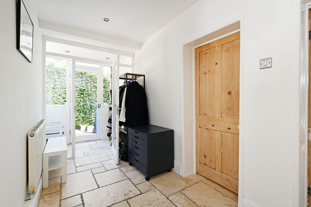 House in Sheffield, South Yorkshire - View 5