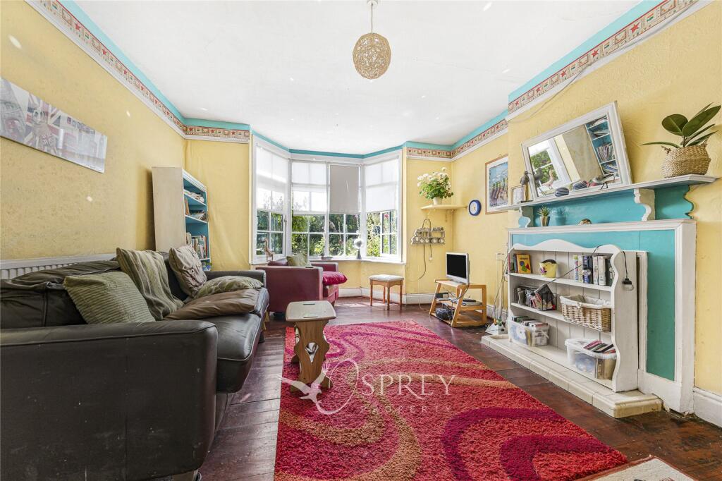 Glapthorn Road, Oundle, Northamptonshire, PE8 photo 4