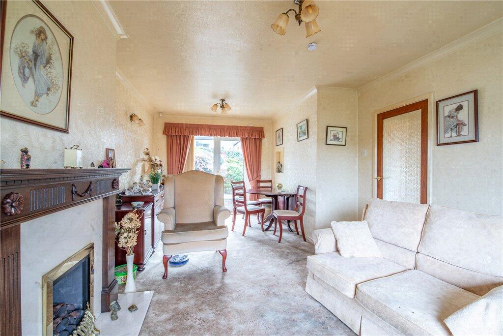 House in Bradford, West Yorkshire - View 3