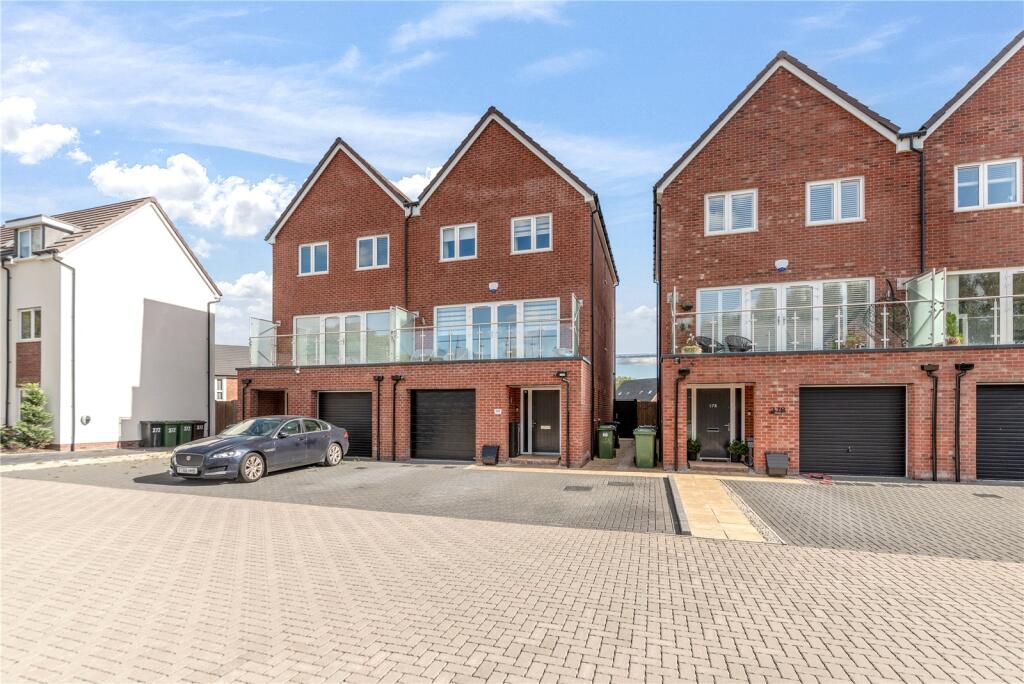 Main image of property: Groveley Lane, Cofton Hackett, Birmingham, Worcestershire, B45