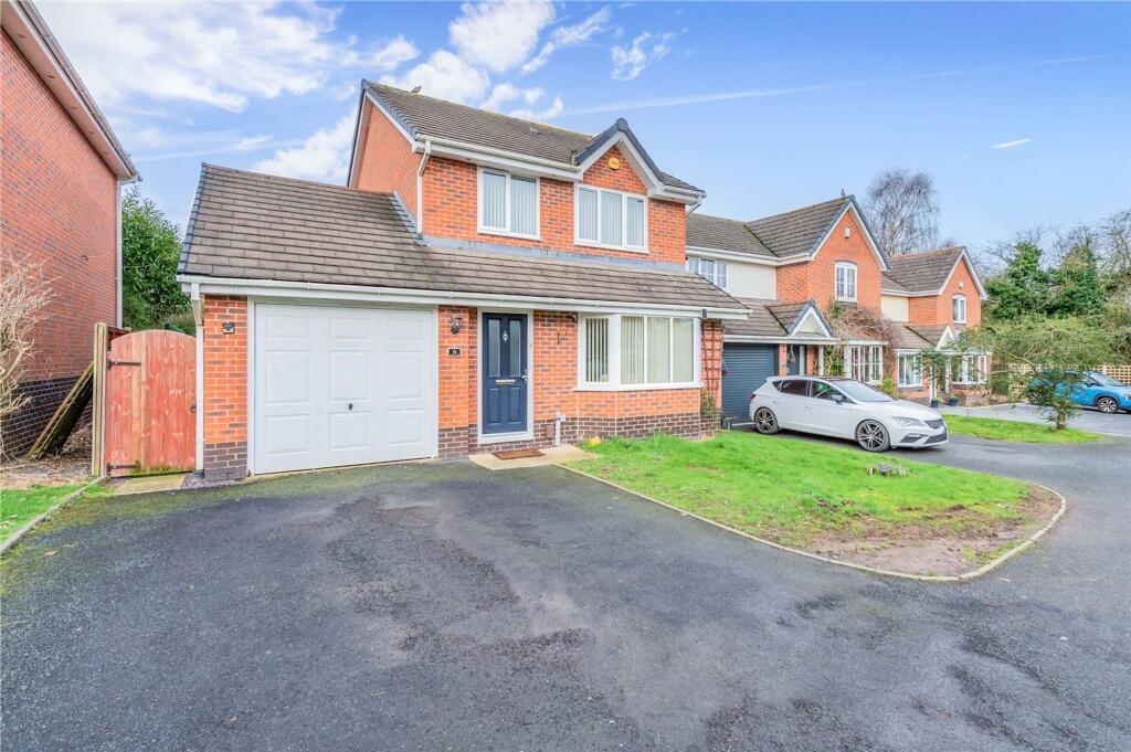 3-bed detached on Baylham Close, Horsehay, TF4, £280,000