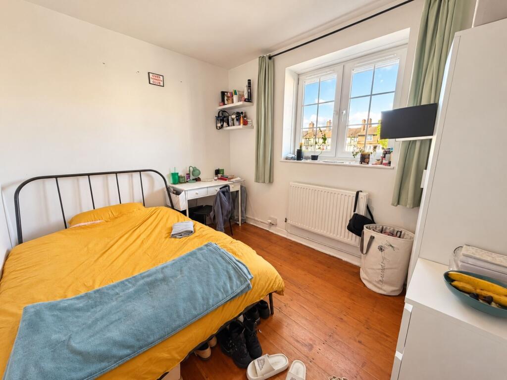 Apartment in London - View 4