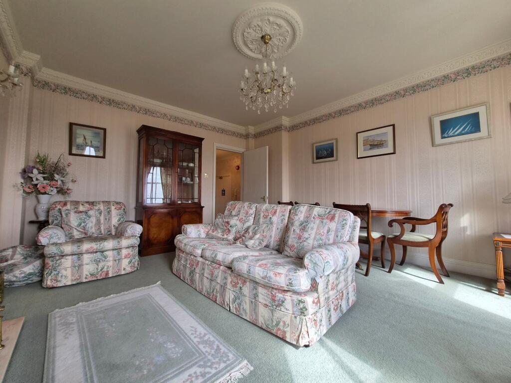 Apartment in York - View 5