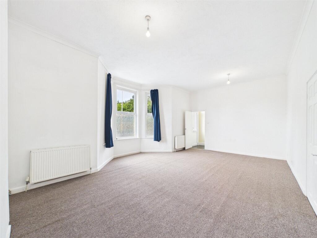 House in Plymouth, Weston Mill - View 4