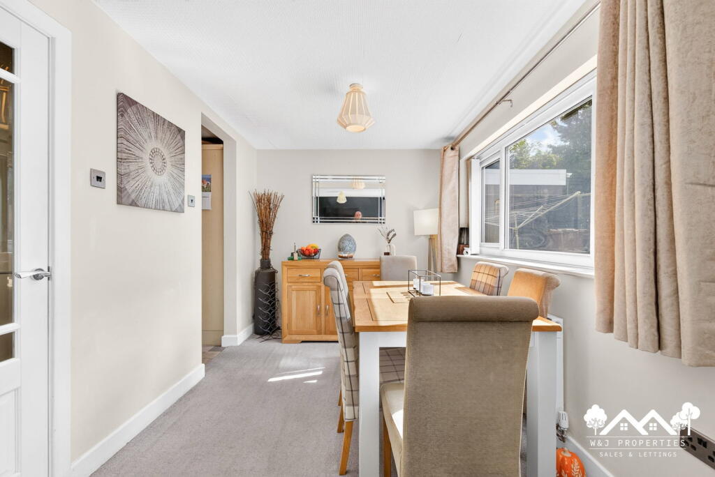 Openshaw Drive, Blackburn, BB1 8RH photo 5