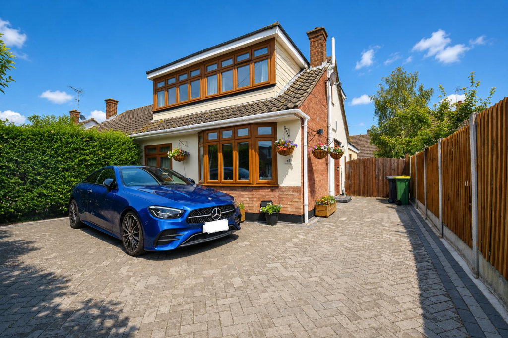 Main image of property: Nutcombe Crescent, Rochford