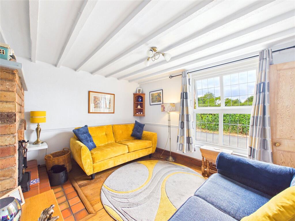 House in Worcester - View 4