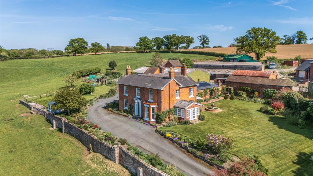 Main image of property: Hook-a-Gate, Shrewsbury