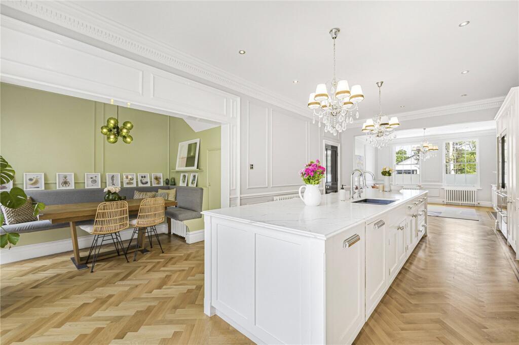 House in London - View 5