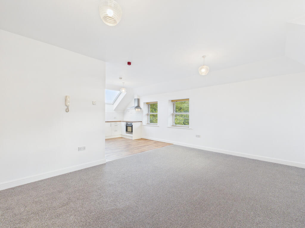 Chanterlands Avenue, Hull, Yorkshire, HU5 photo 2