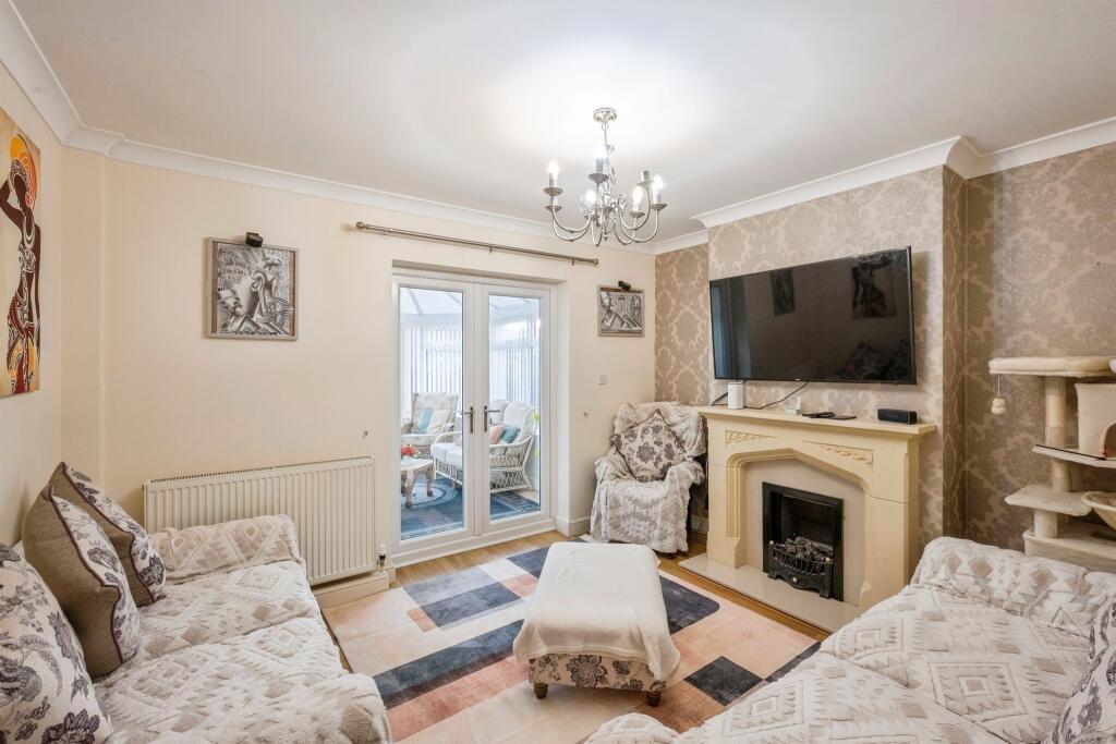 House in Doncaster, South Yorkshire - View 2