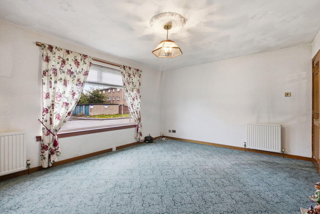 House in Falkirk - View 3