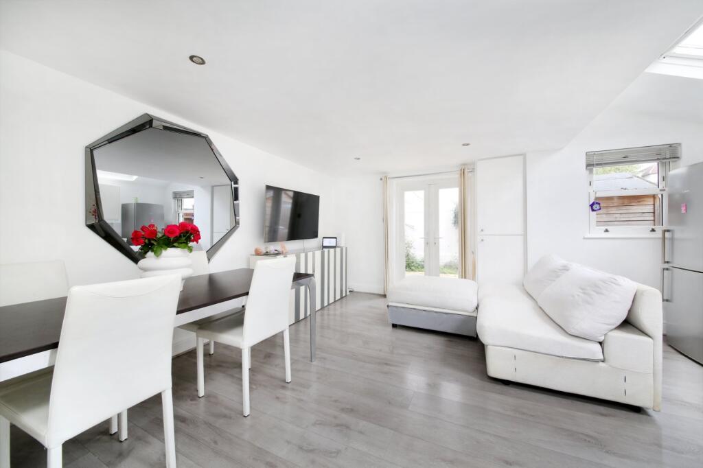 Main image of property: Prairie Street, 
Diamond Conservation Area, SW8