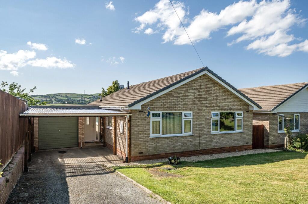 3-bed house on Holcombe Avenue, Llandrindod Wells, Powys, £225,000