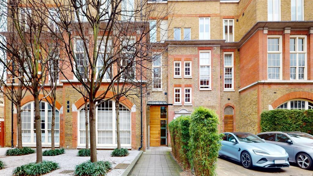 Main image of property: Stepney City Apartments, Clark Street, Stepney Green, E1