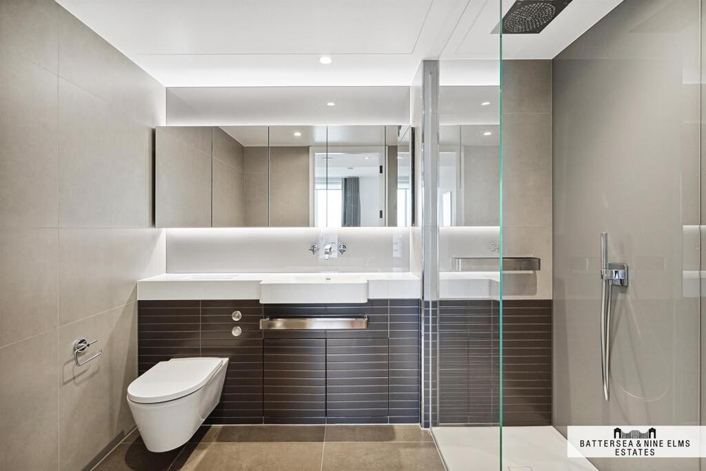 Apartment in London - View 4