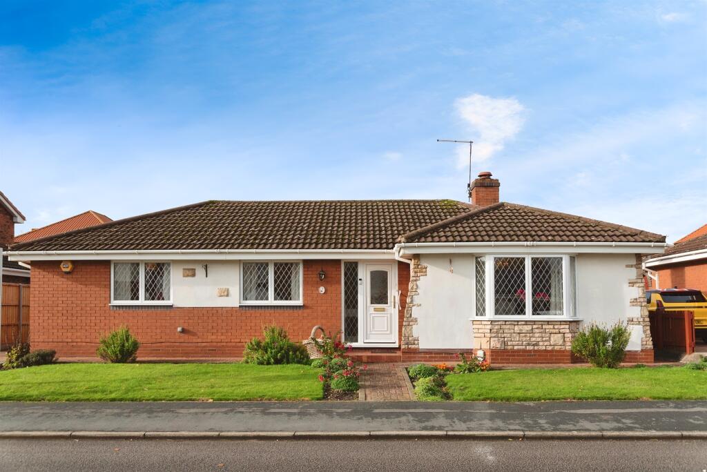 Main image of property: Elsham Rise, Hessle