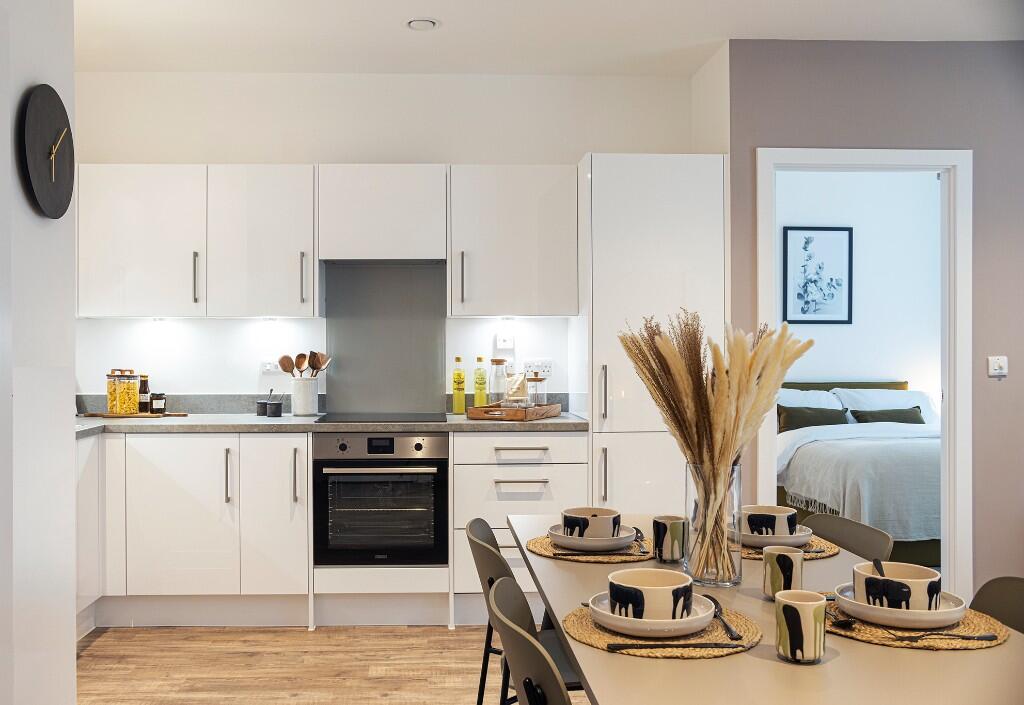 Main image of property: Apartment 518, The Almere, 353 Avebury Boulevard, Milton Keynes, Buckinghamshire, MK9