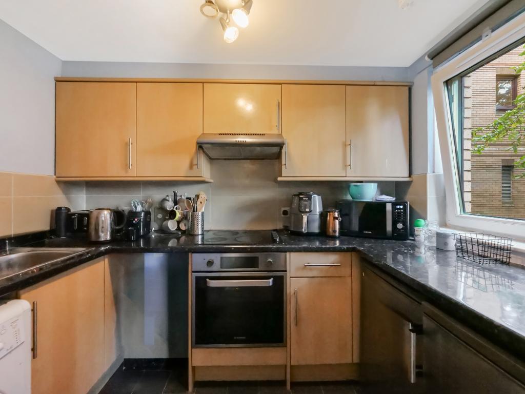 42, West Graham Street, Glasgow, G4 9LH photo 3