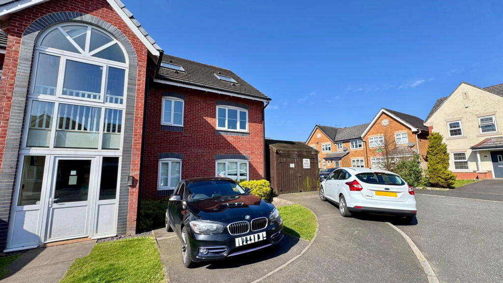 Main image of property: Parkside Avenue, Skelmersdale, WN8 8BQ