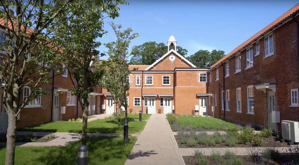 Main image of property: THORNDON