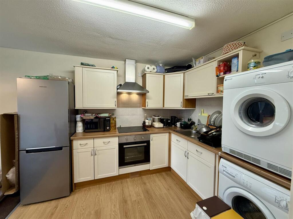 Ffordd Garnedd, Y Felinheli photo 4