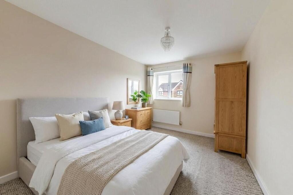 84, Cherry Dale Road, Broughton, CH4 photo 4