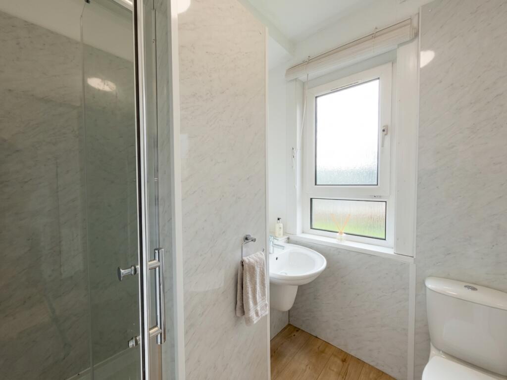 Apartment in Glasgow - More