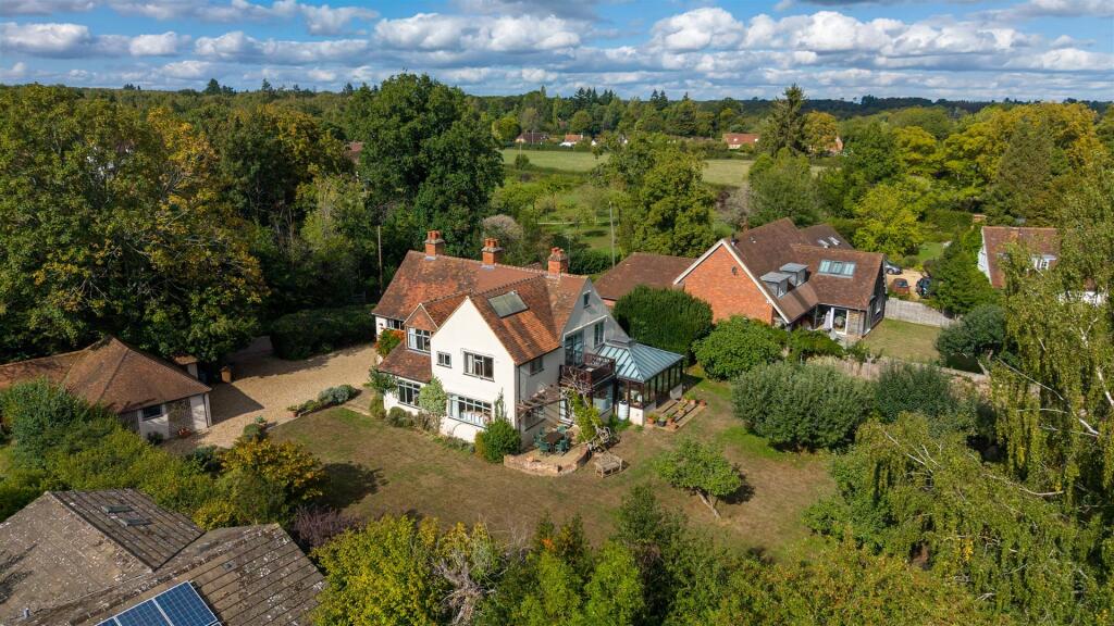 Main image of property: Wyfold Lane, Peppard Common, Henley-on-thames