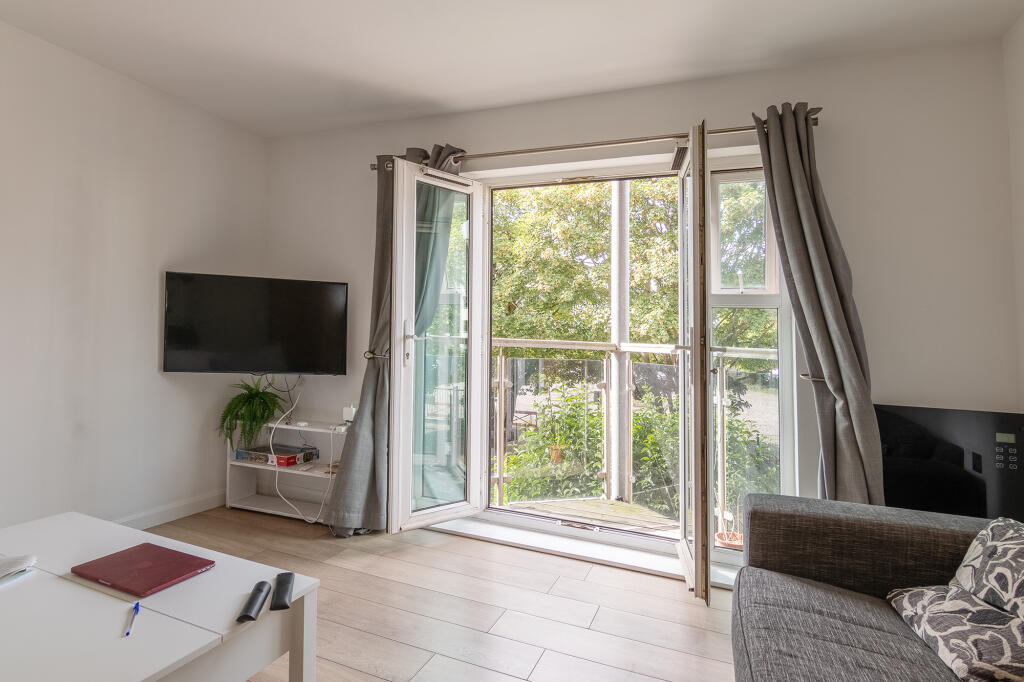 Apartment in Coventry, West Midlands - View 4