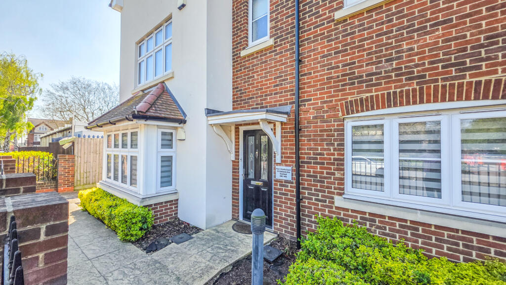 Main image of property: Challis Court, 1A Oaklands Avenue, RM1