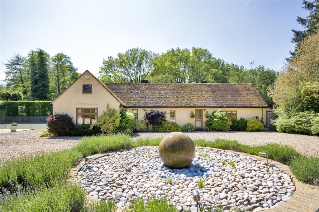 House in Tonbridge - View 4