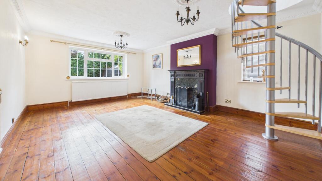 House in South Kesteven, Deeping St. James - More