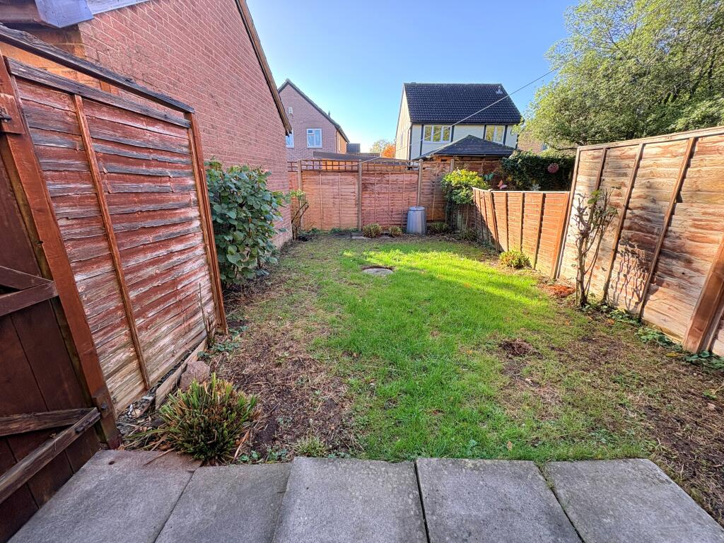 2 bedroom house for rent
