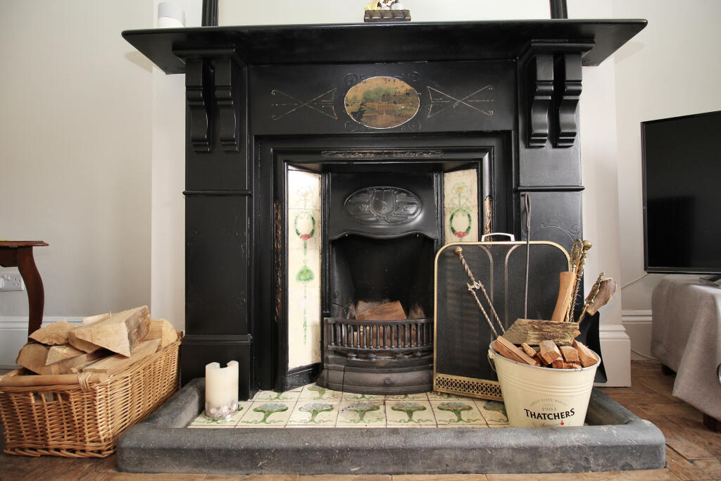 House in Bath - View 5