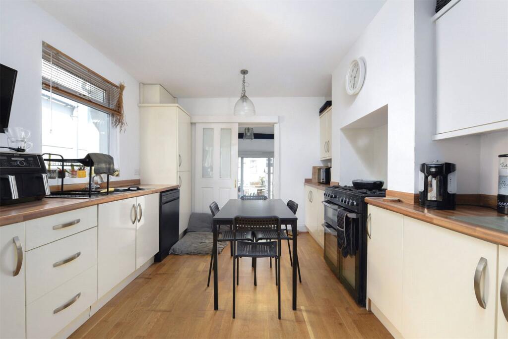 House in Plymouth, Torpoint - View 5