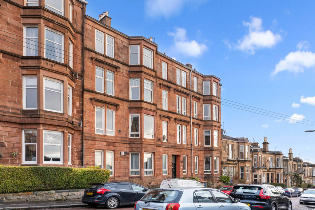 Main image of property: 2/2, 17 Overdale Street, Battlefield, G42 9PZ