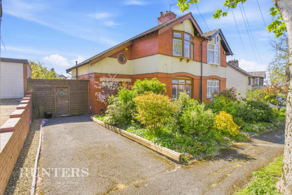 Main image of property: Rising Lane, Oldham