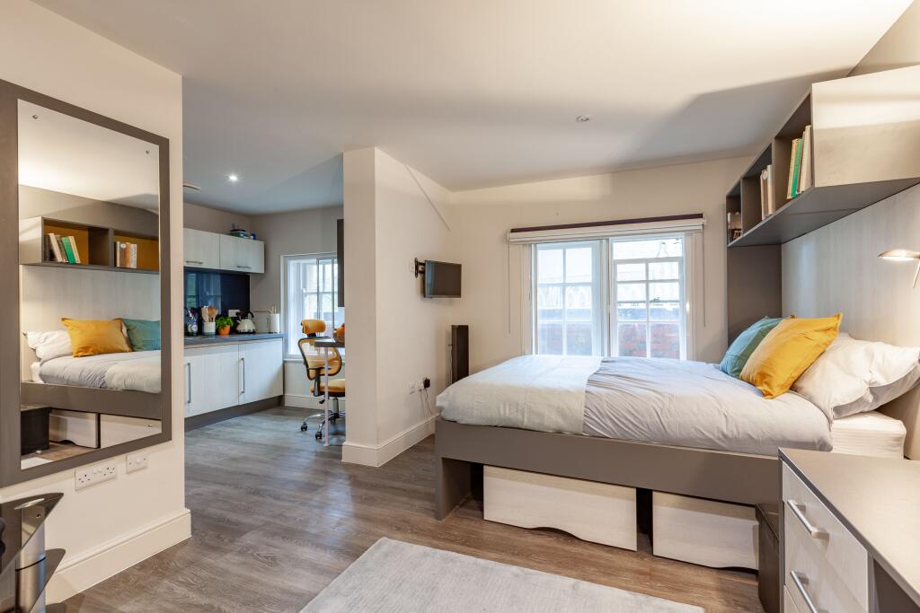 Main image of property: The Old Courthouse Apartments, Swansea