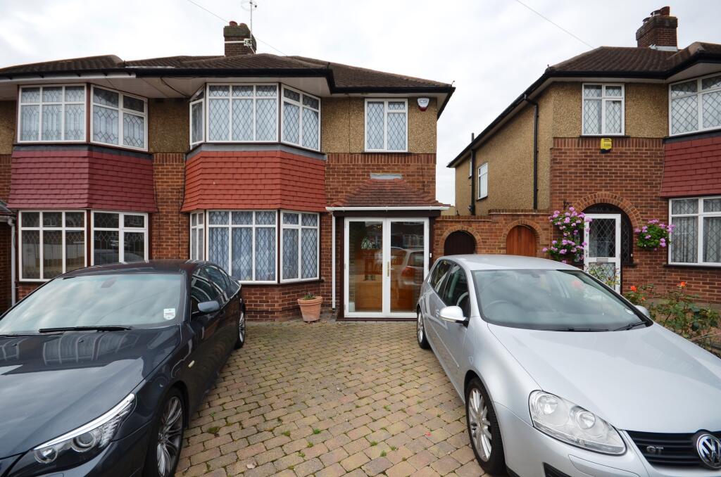 Main image of property: Queens Walk, Ruislip, HA4