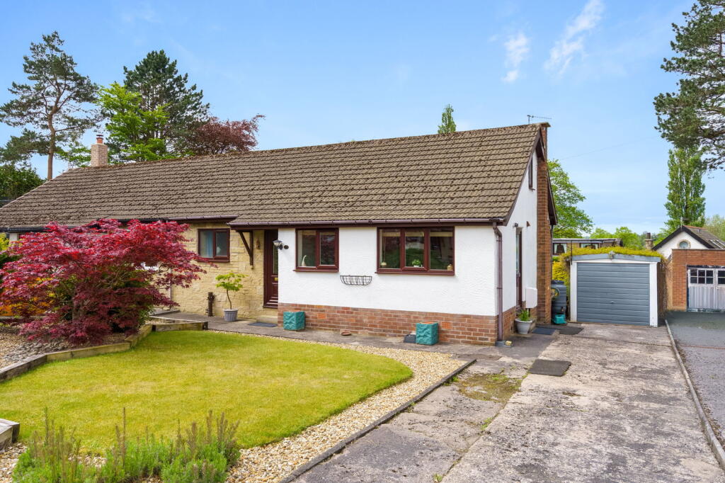 Main image of property: Old Hall Close, Glossop, SK13 7RF