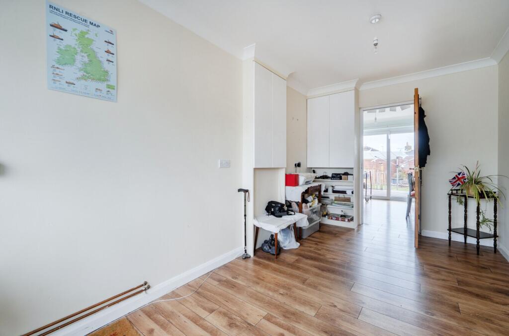 House in Chichester, Selsey - View 4